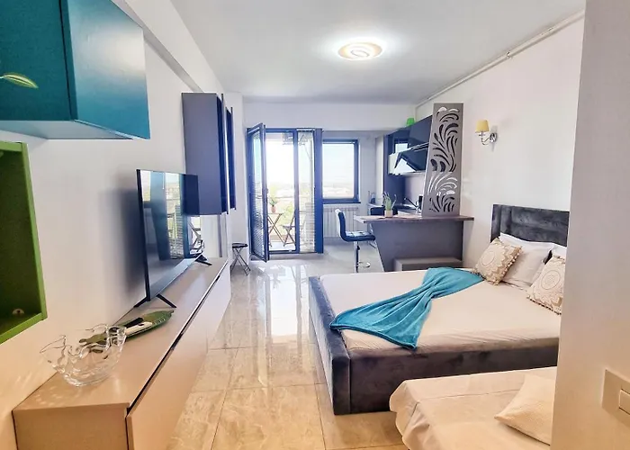 Seveneleven Apartment *