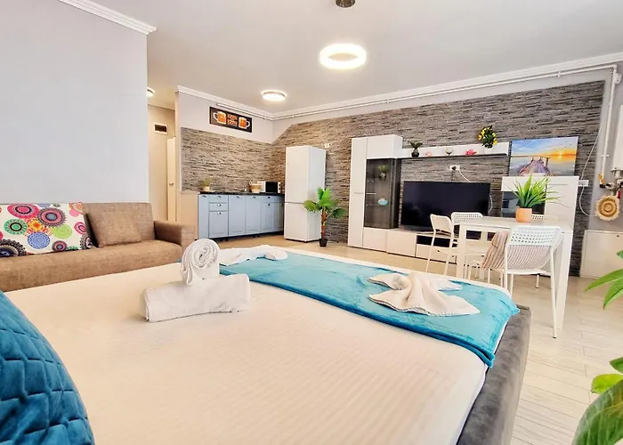 Seveneleven * Eforie Nord