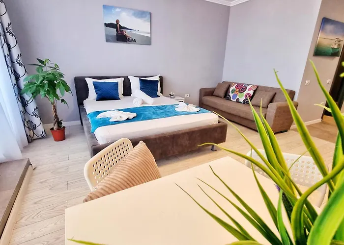 Seveneleven Apartment *