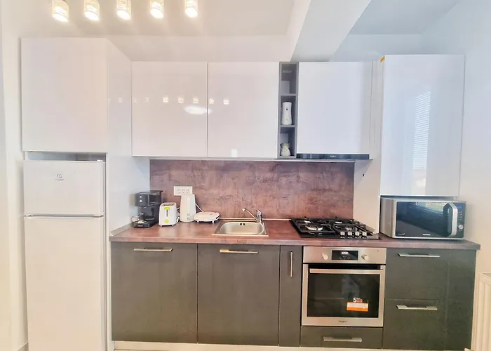 Seveneleven * Eforie Nord