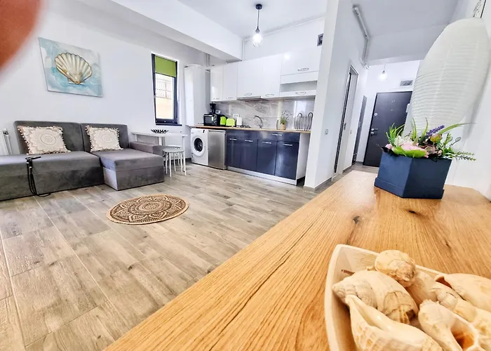 Seveneleven * Eforie Nord